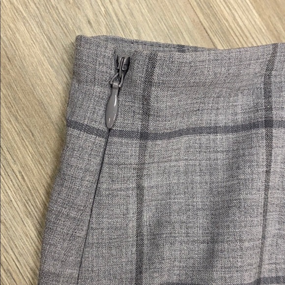 NWT Banana Republic Ruffle Lightweight Wool Skirt - Picture 4 of 7